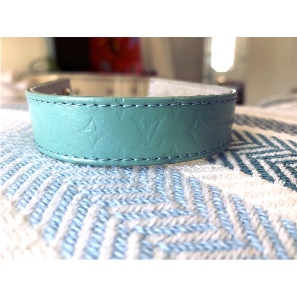 Rare Louis Vuitton VIP union square snap bracelet